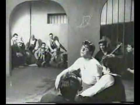 Zeki Müren  - Karadır kaşların (\