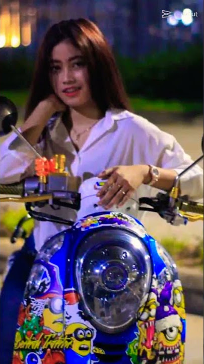 #cewe#cantik#tik-tok#SCOOPY#story#WA#SHORTS#viral#HONDA#motor!!