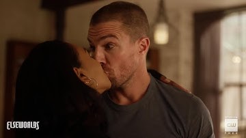 Elseworlds Opening Scene | Oliver wakes up in Barry