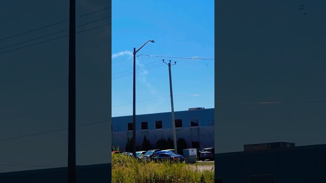 Unscheduled Air Show - Неожиданное авиашоу - Случайно засняла невероятное 