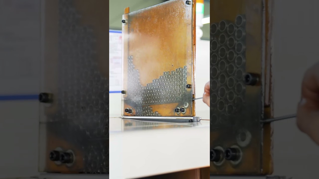 Convenient and quick feeder🤓, fine grinding of bearing bore.