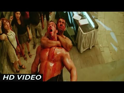 John Abraham  Most Deadly Fight  of Race 2