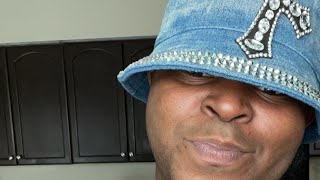 Hello GUYS COME CLEAN WITH ME