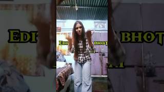 karo na yrr kisne mna kiya 😌 #youtubrshots#missnisha#treandyshorts#missnishavlogs