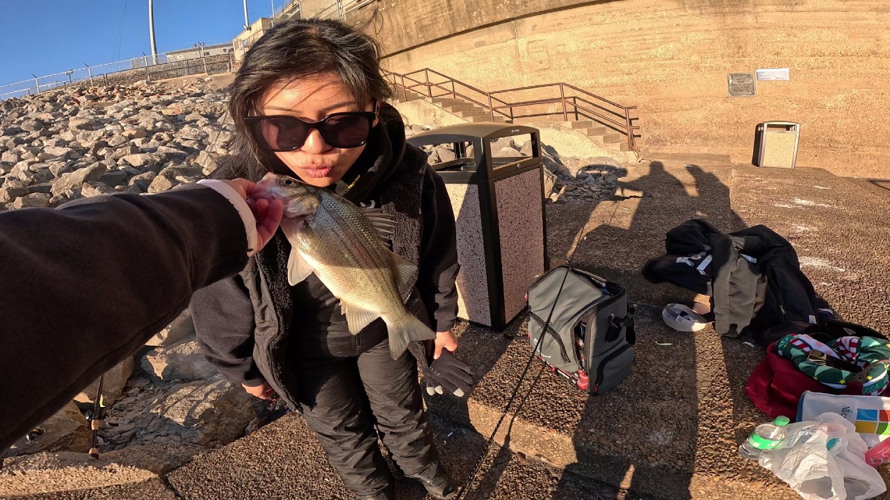 Finally A Bass!!! (Winter Dam Fishing)