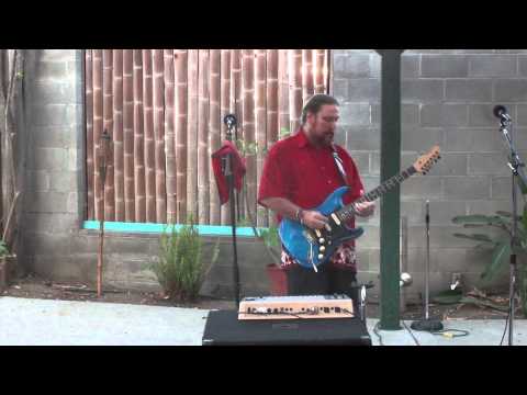 Cover Kirk Randall @ OpenMic Crew Minnie's Restaurant 08-14-14 vid3