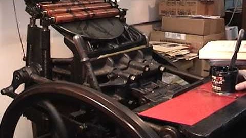 Ian Robertson - Printing Press Demonstration