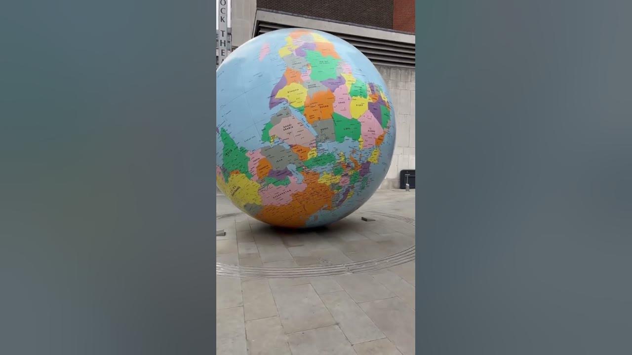 The World Turned Upside Down sculpture by Mark Wallinger 🌎📍Sheffield