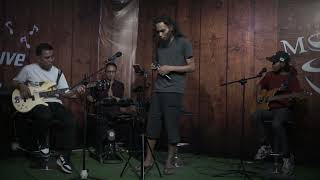 TIDAK ADA YANG MENYANGKA SUARANYA SEPERTI INI || MOCCA CAFE RESTO BOGOR || Let It Be - The Beatles screenshot 5