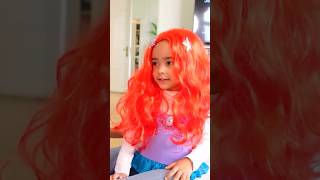 #thea #babyboss se transforme en #ariel #sirenchallenge #mermaid  #verity #babyboss