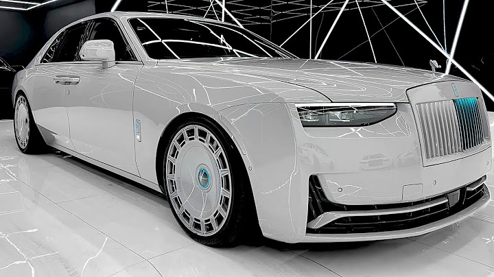2025 New Rolls Royce Ghost - Ultra Luxury Sedan in Details