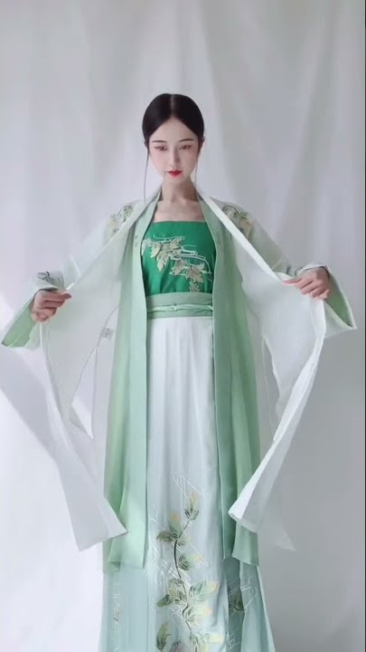 Chinese traditional clothes, hanfu.