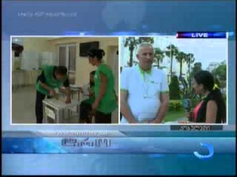 ამომრჩეველმა საკუთარი ნება ქობულეთში 65 საარჩევნო უბანზე გამოხატა