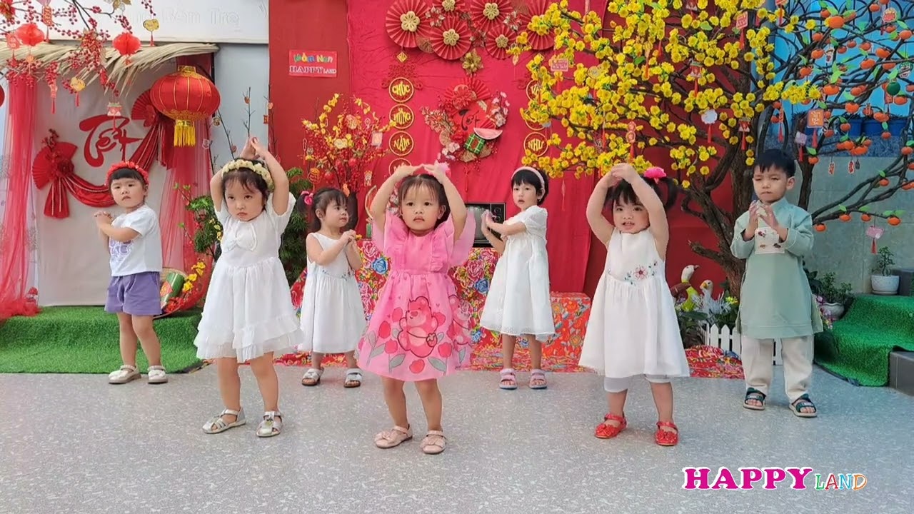 Múa Xúc xắc xúc xẻ - Xuân Ất Tỵ 2025 - Mầm non Happy Land