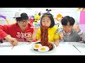 Pororo tteokbokki nouilles noires mukbang boram