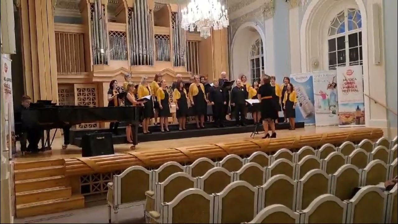 Jay Althouse: A Festive Gloria