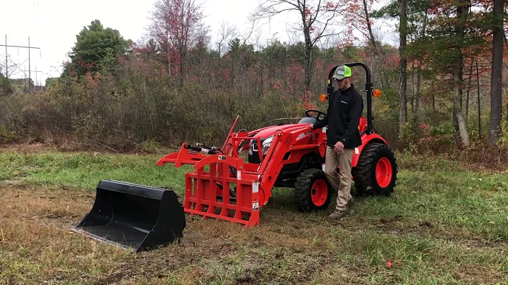 Kioti CK2510 Tractor w/ Loader & Worksaver 48" Grapple - Walkthru