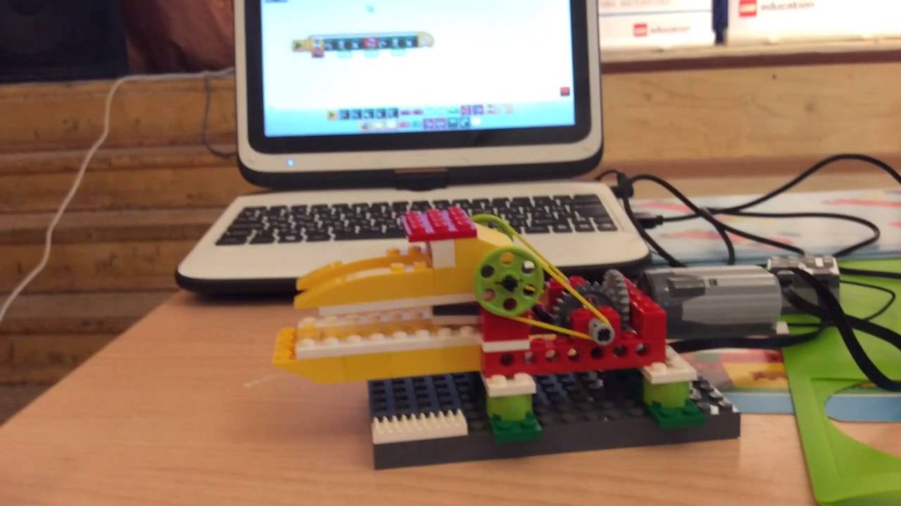 camera iphone 8 plus apk Robots3