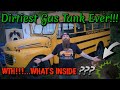 Back working on the 1948 ford school bus lets clean the dirtiest gas tank ever wth do i find