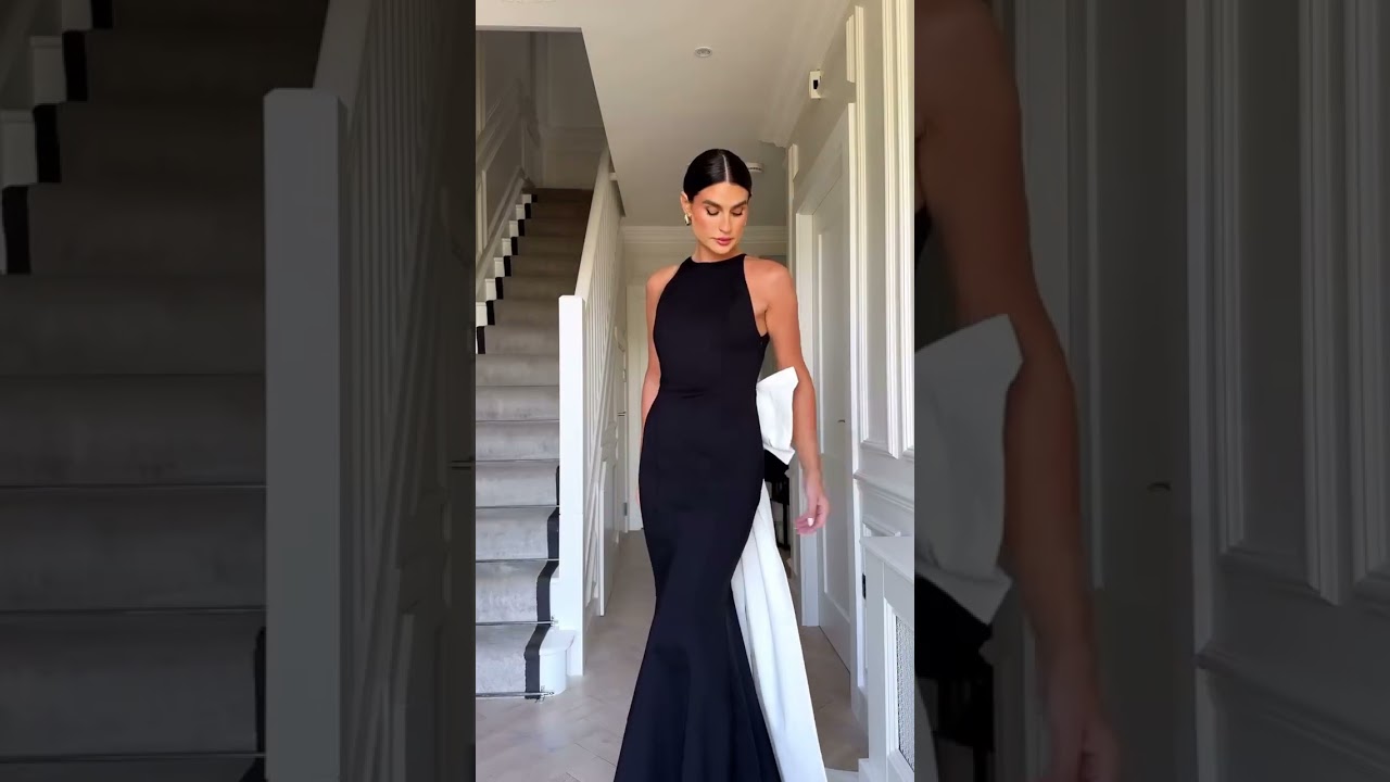 Statement Chic Racer Neck Back Oversized Bow Hem Backless Maxi Dress