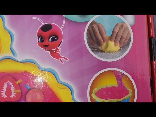 Miraculous Ladybug Sprinkles N' Slimy Donuts, Slime Kit With Donut