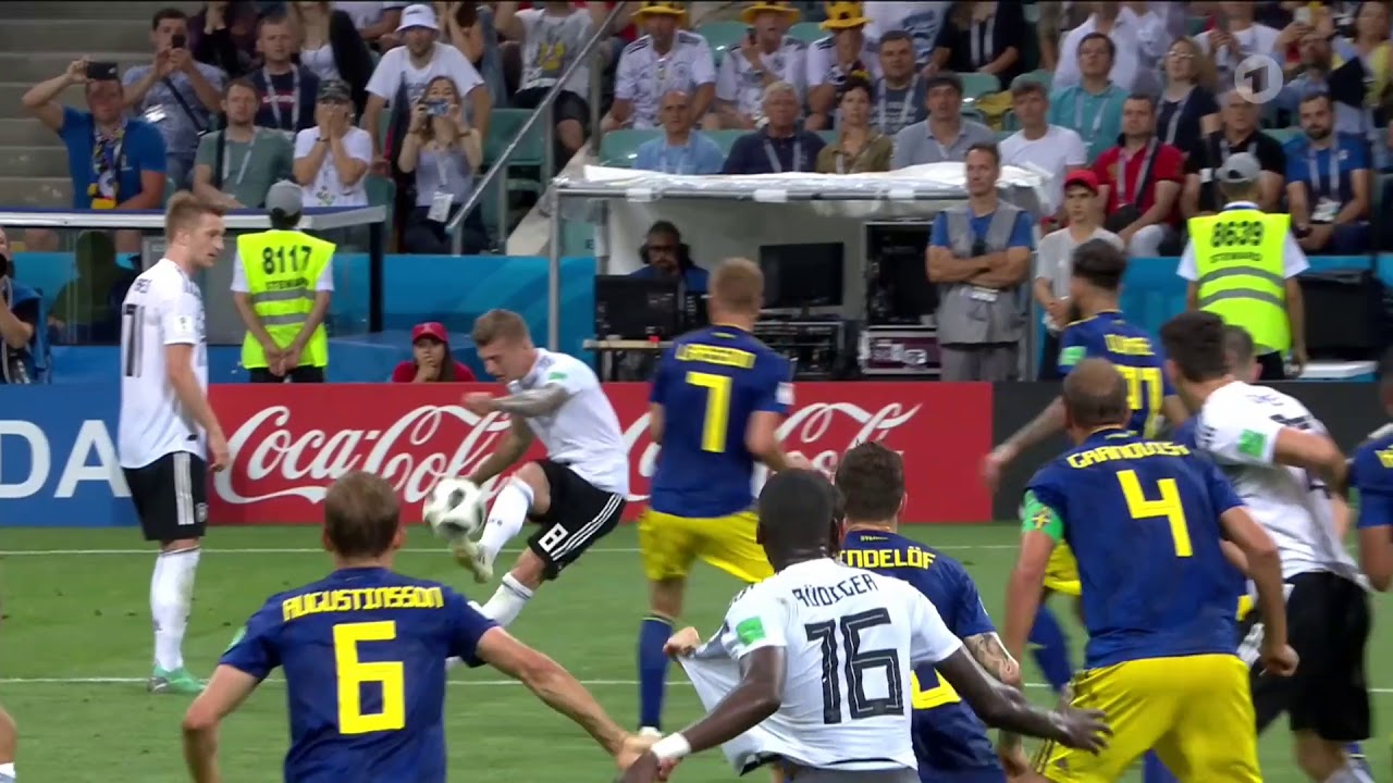 Toni Kroos Traumtor gegen Schweden HD