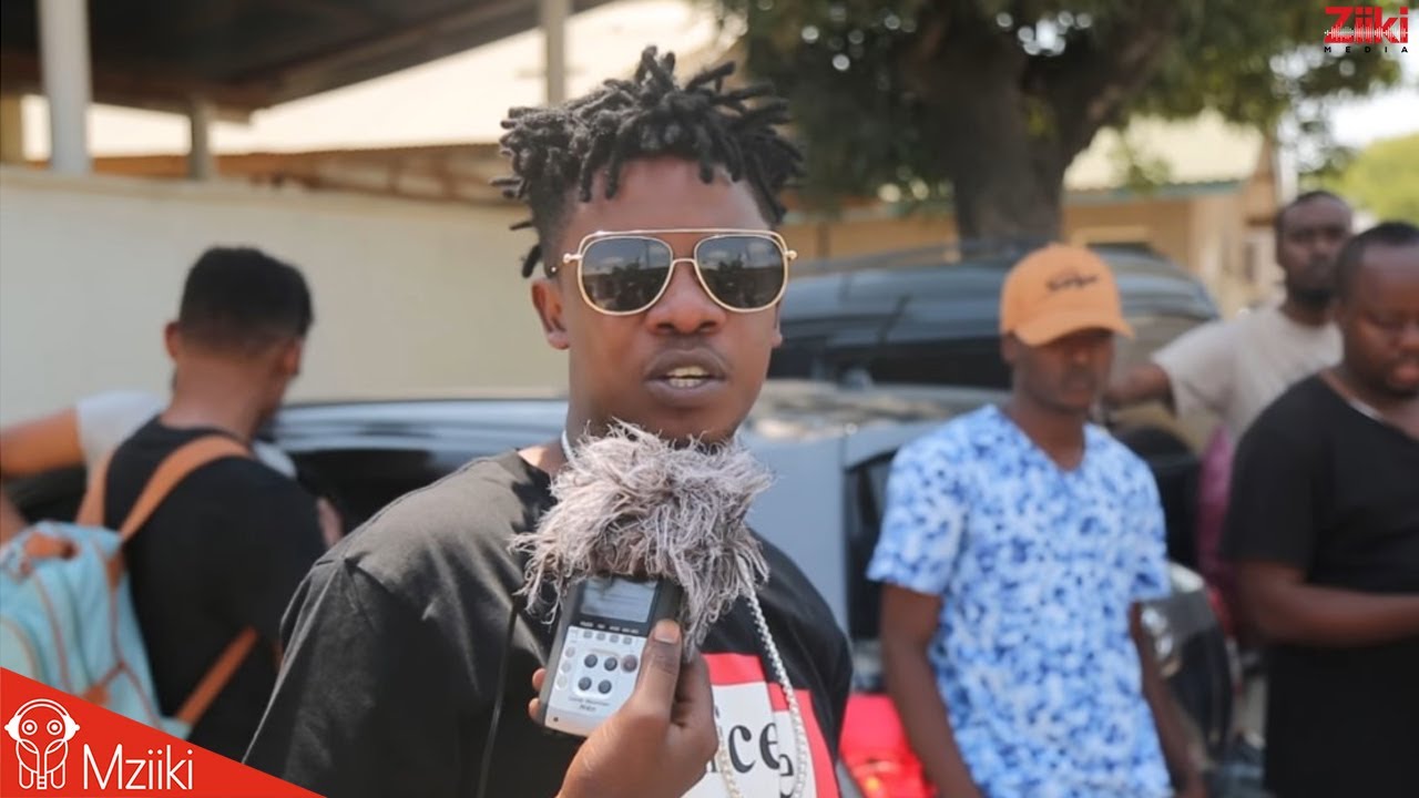 Chege'z birthday visit to Temeke hospital to give presents to sick Children