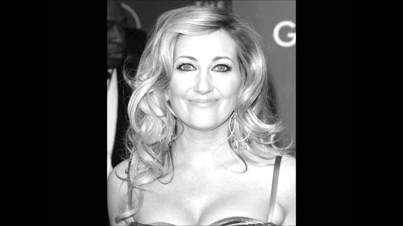 Lee Ann Womack & Alecia Elliot ~ One Dream (Tom Sawyer)