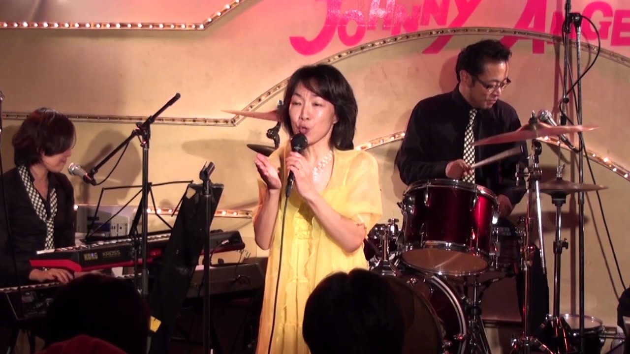 恋する夏の日 / The Flowers（1970年代アイドル歌謡） YouTube