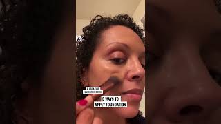 3 Ways to Apply Foundation