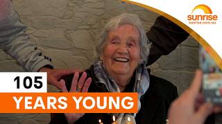 Great-grandmother celebrates 105th birthday | Sunrise