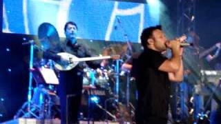 Giannis Ploutarxos - Ax Koritsi mou LIVE (HQ)