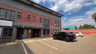 318m2 warehouse unit 17 edison sqaure