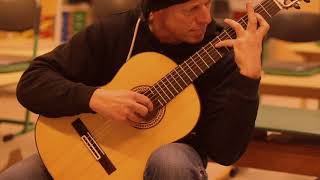 artesguitars plays Bach Prelude E major BWV 1006 for guitar