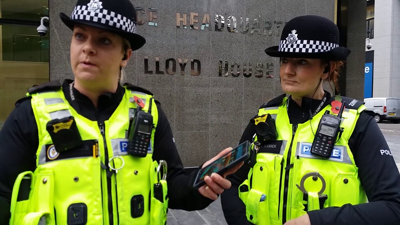 West Midlands Police showcase body cameras and smart phones to be used