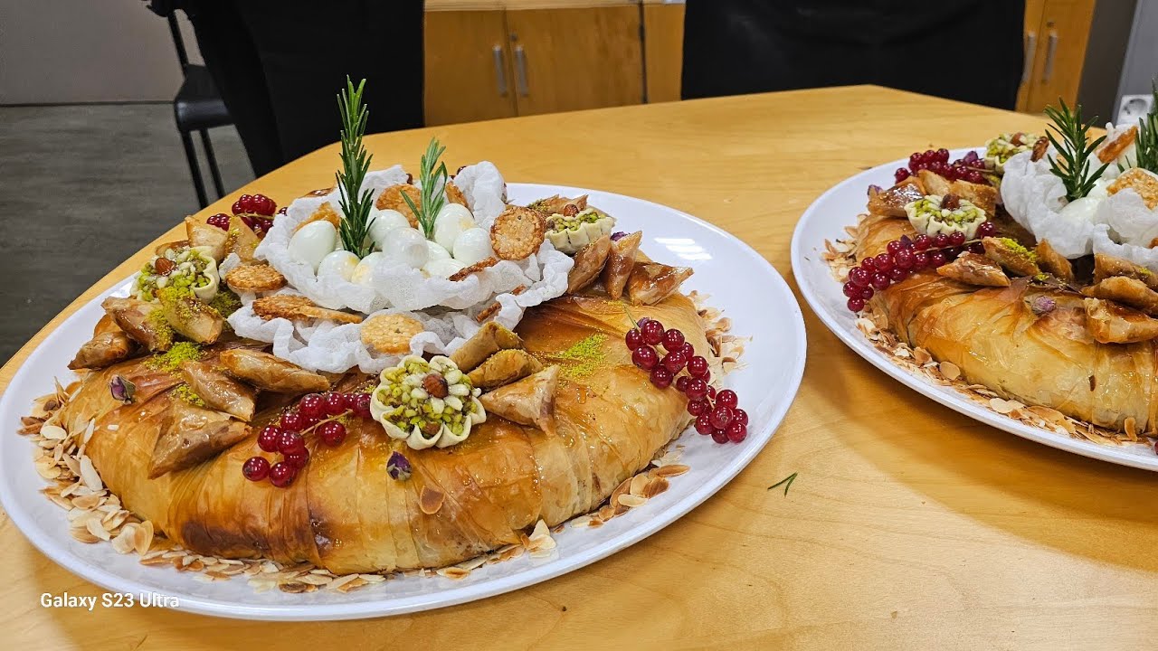 Bastilla Aux Poulet Caramélisées Avec la chef Fatiha Délice 😋 Une Tuerie!