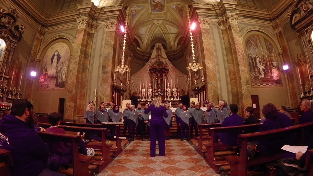 Mare - M.Ferretti - Coro femminile Futura di Lecco - dirige Maria Grazia Riva
