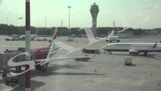 Pulkovo Airport in St. Petersburg. 4K. screenshot 4