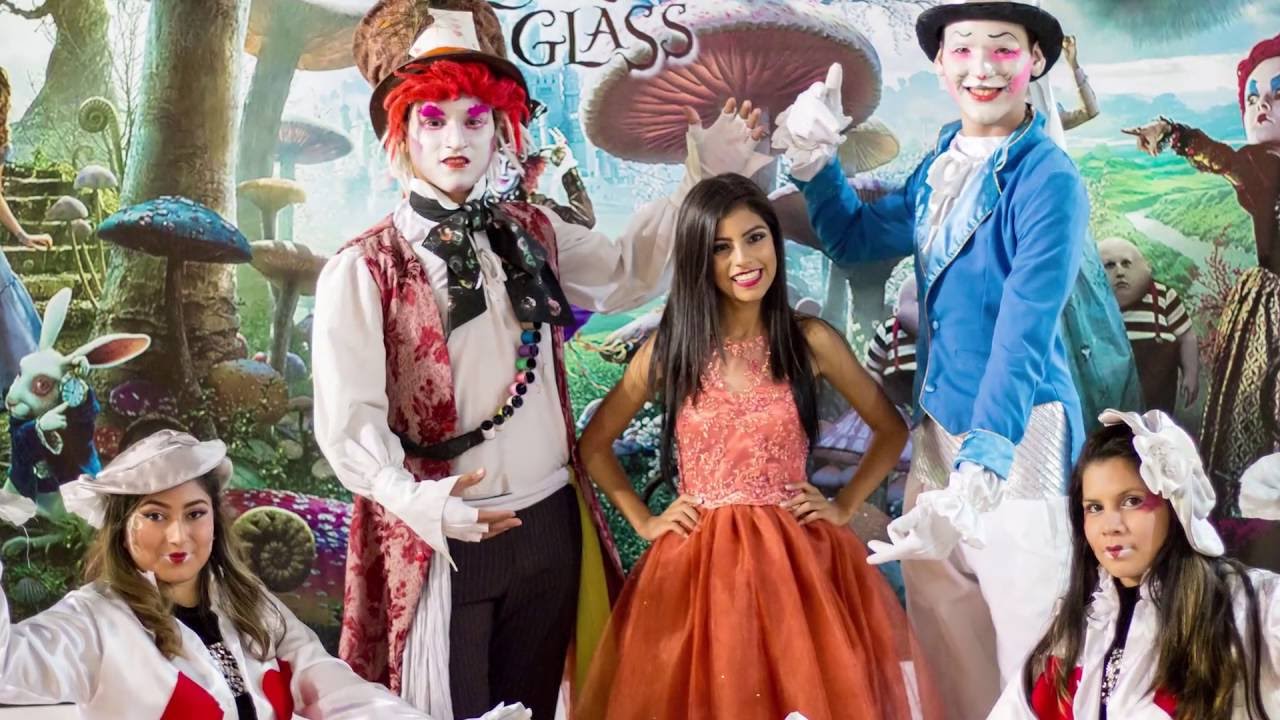 MESCENAS /XV años / Alicia en el País de las Maravillas/ Fiesta Tematica horatio