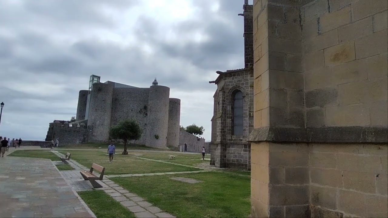 Castillo-Faro de Santa Ana | Viaje a Castro-Urdiales (Cantabria, España)