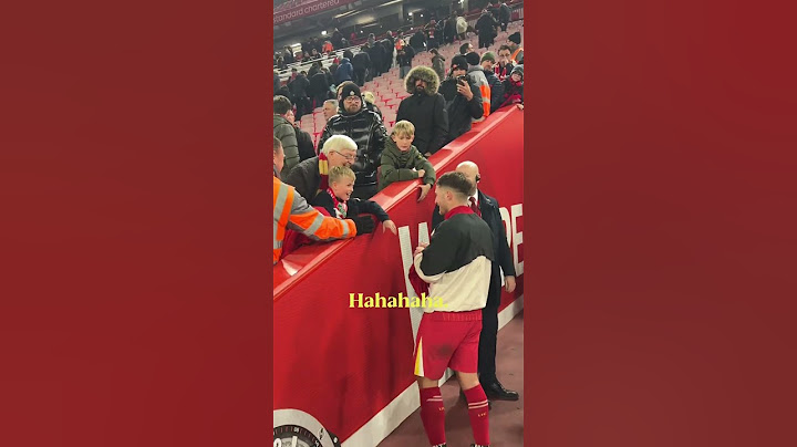 Even at Anfield Alexis Mac Allister is feeling the love from Brighton 💙🤍 #liverpool #macallister