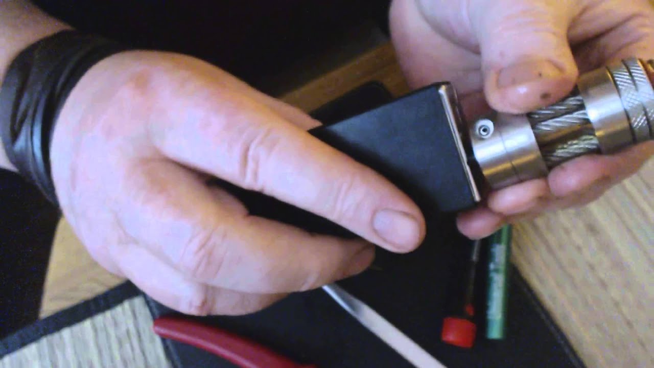 GENIUS² von GERMAN STIL VAPOR "Backe dampfen"