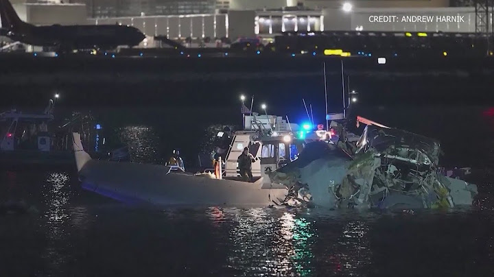 Majority of Washington, D.C. plane crash victims recovered, authorities say