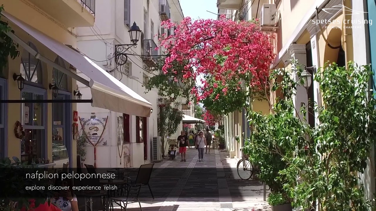 Spetses Cruising |  LUXURY BOAT TRIPS ARGOLIC GULF | GREECE | NAFPLION PELOPONNESE