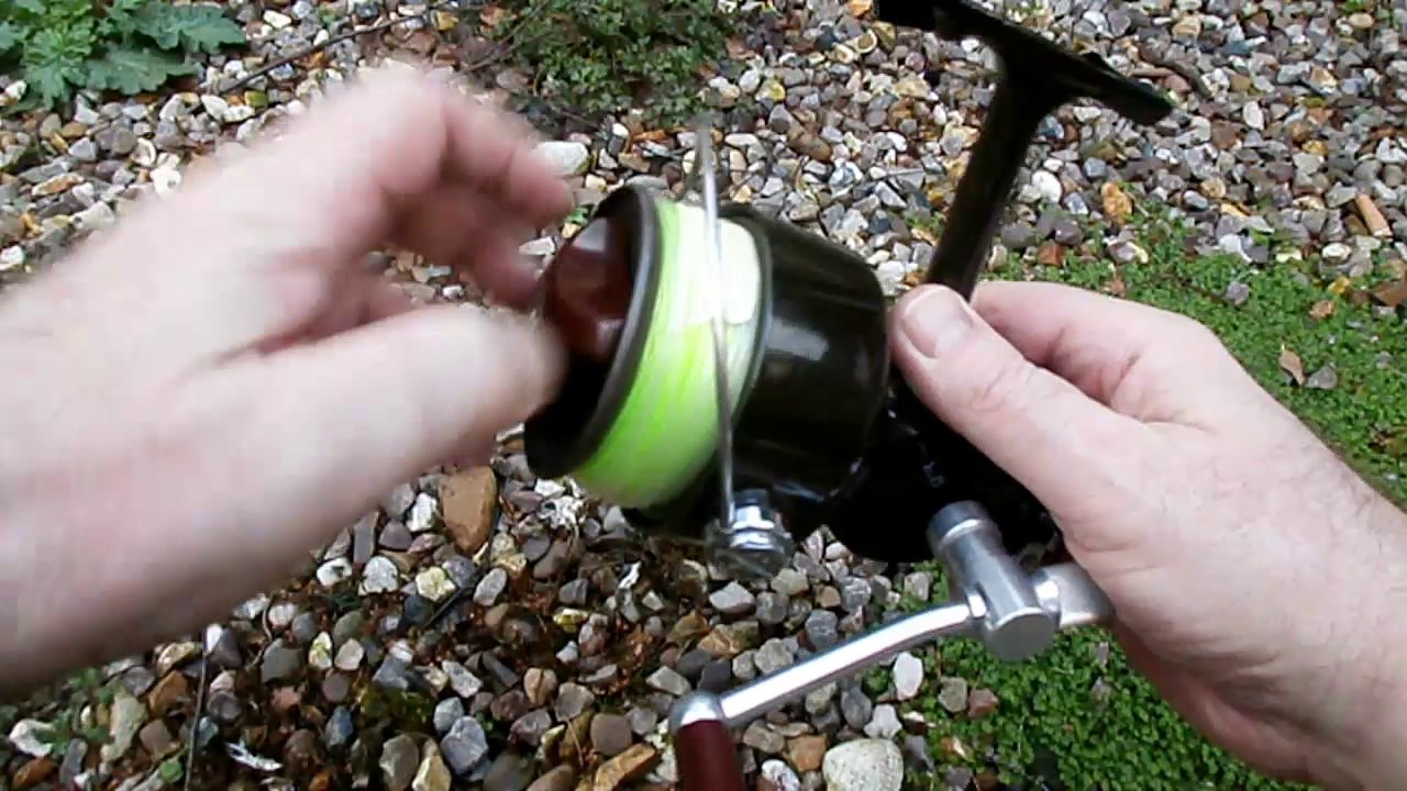 Daiwa 7700 Japan 1974 Sea Fishing Fixed Spool Spinning Reel YouTube