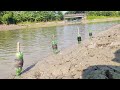 Amazing Fishing Technology | Very Old Fishing Method | Hunting Big Size Fish in River Using Bottle