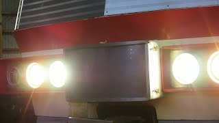 【違和感のあるライト】16010形16011F 普通電鉄富山行き 稲荷町駅発車