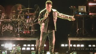 Video thumbnail of "Giveon, The Beach (live), Fox Theater, Oakland, September 18, 2022 (4K)"