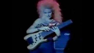 Jannifer Batten - The Guitar Queen