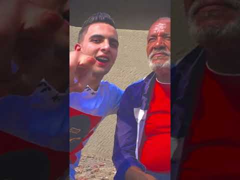 الي بتسافرلها بلاد كنت مسجلأني علي الفون عنتر ابن شداد